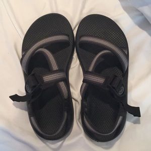 MENS CHACOS ONLY WORN ONCE